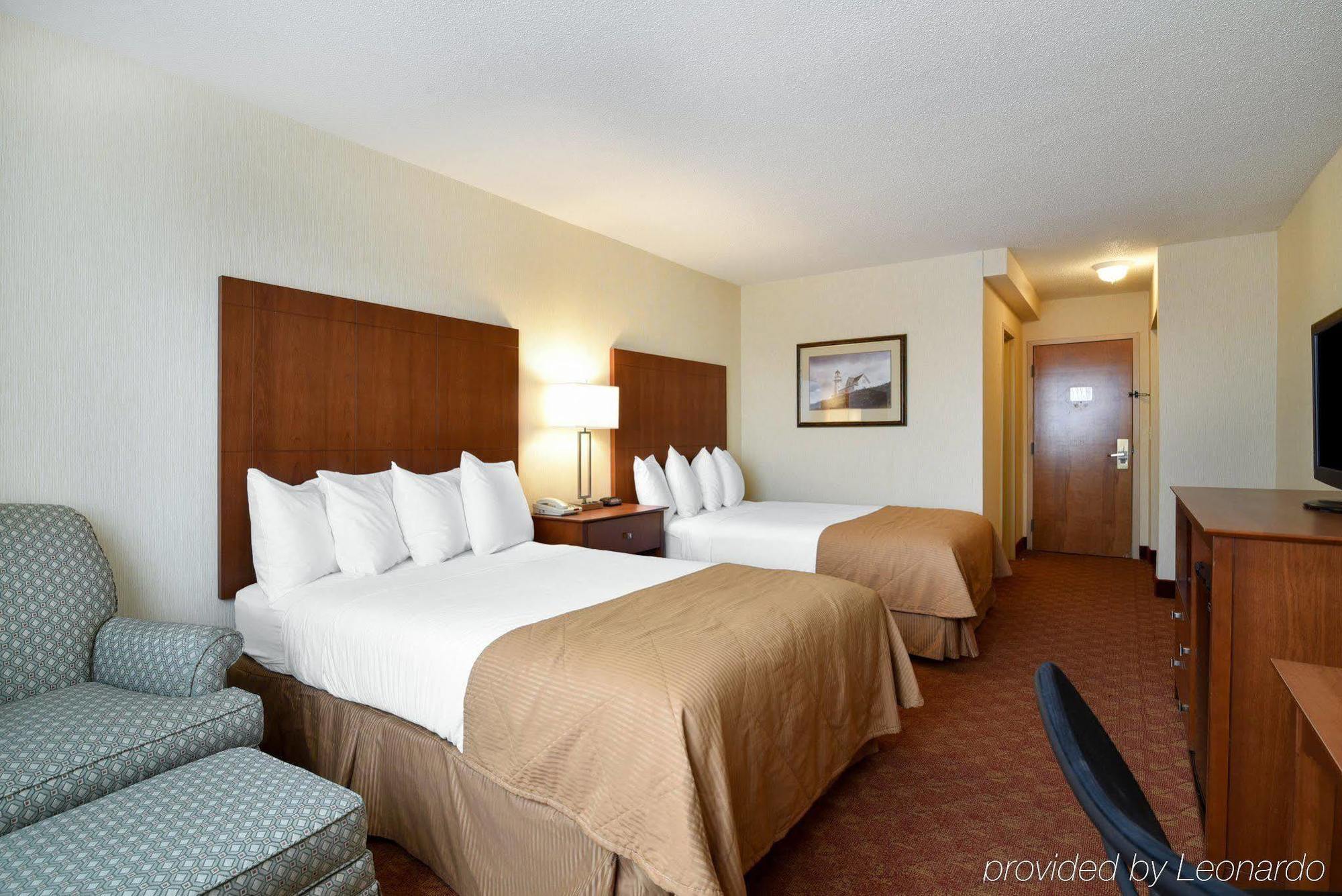 Clarion Hotel Airport Портленд Экстерьер фото